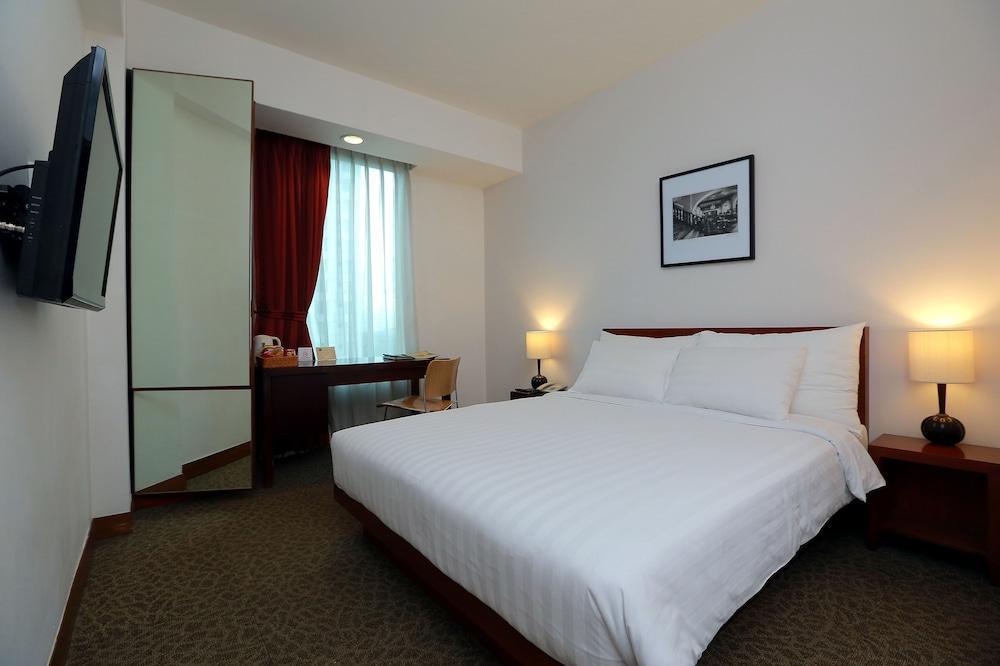 Park Hotel Cawang Jakarta Extérieur photo