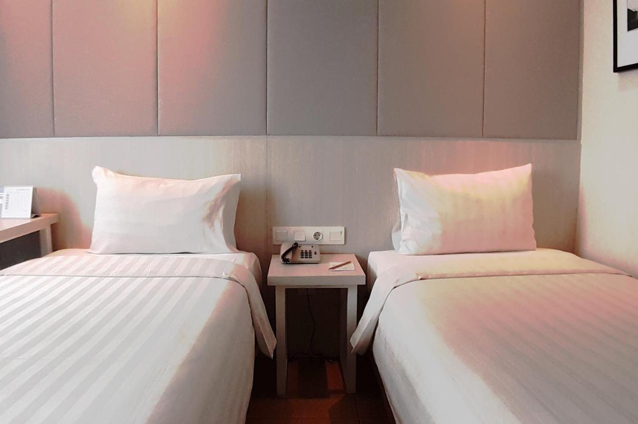 Park Hotel Cawang Jakarta Extérieur photo