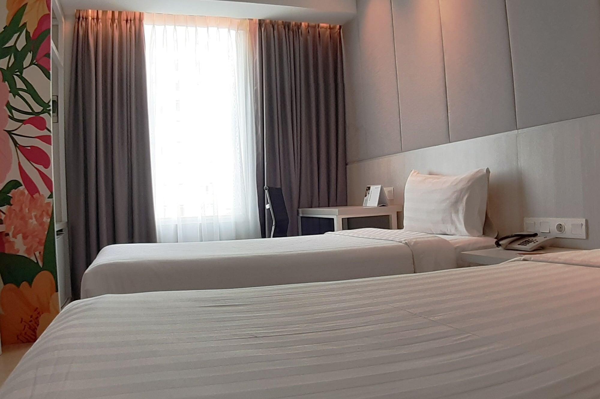 Park Hotel Cawang Jakarta Extérieur photo