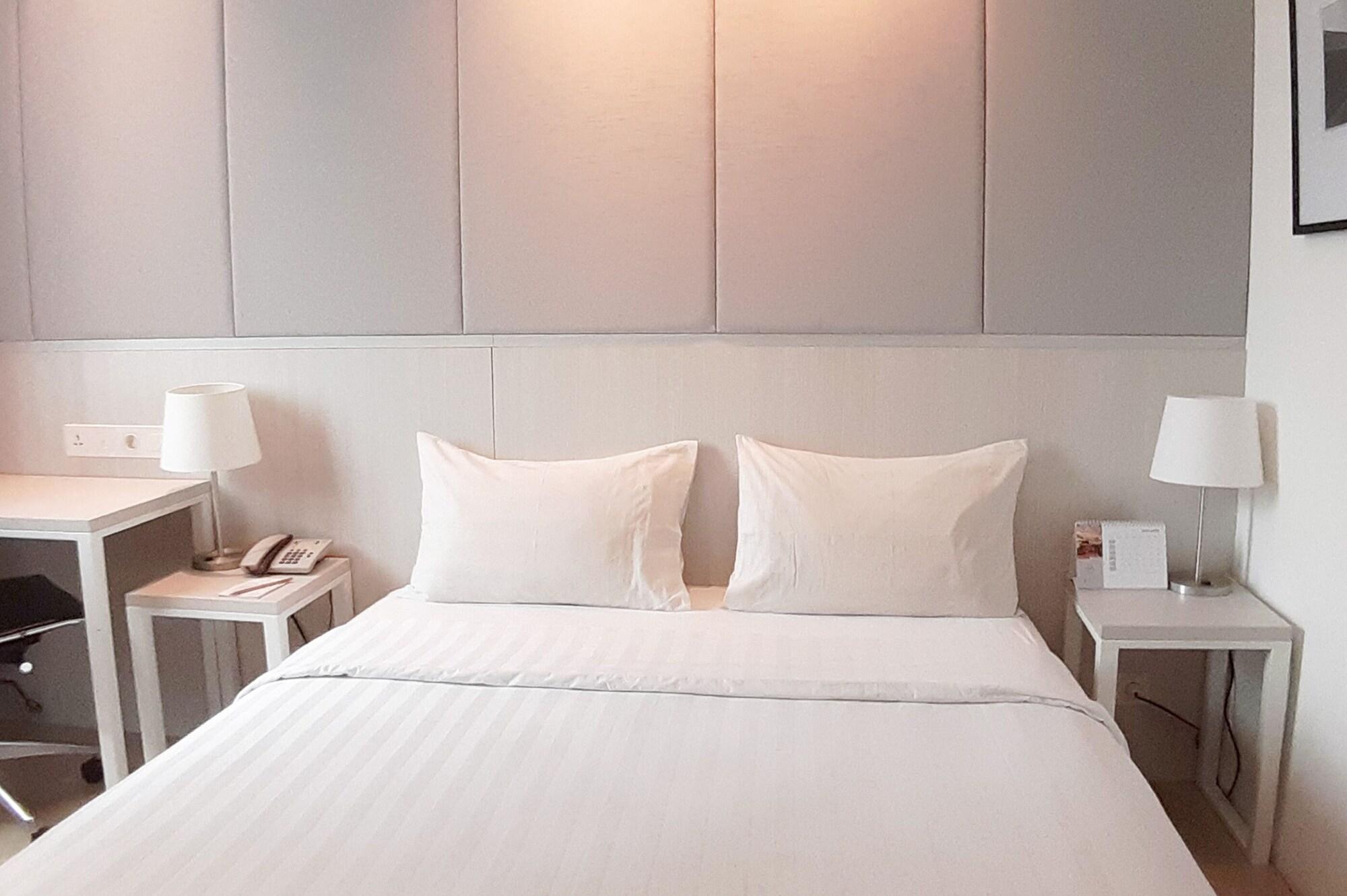 Park Hotel Cawang Jakarta Extérieur photo