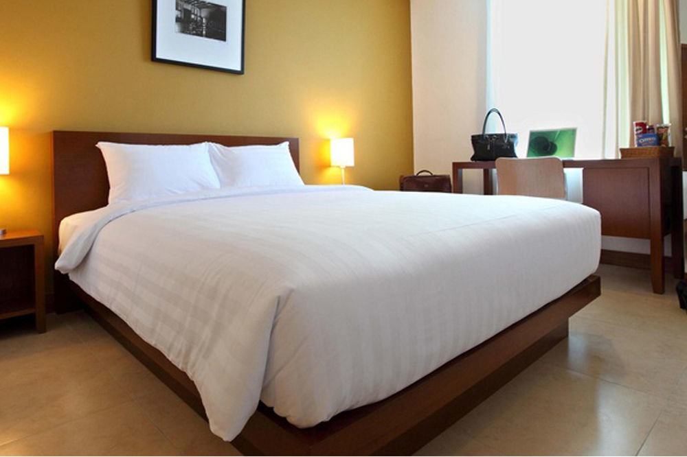 Park Hotel Cawang Jakarta Extérieur photo