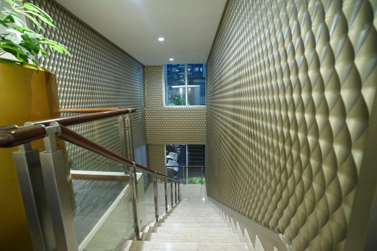 Park Hotel Cawang Jakarta Extérieur photo